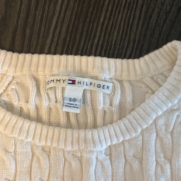 🍍TOMMY HILFIGER SHIRT SLEEVE SWEATER🍍size small🍍L1 - Picture 3 of 3